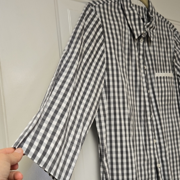 Lafayette 148 New York Gray and White Button Down Shirt - Picture 4 of 7